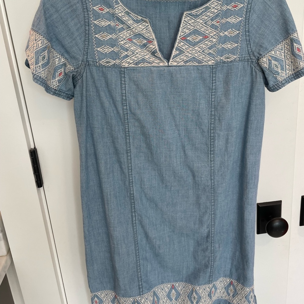 Madewell XXS chambray and embroider shift